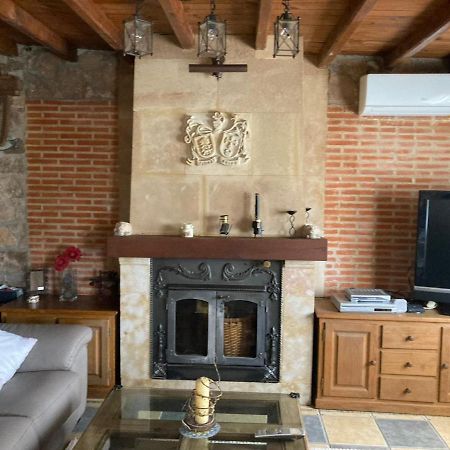 Casa Rural Neira Almenara de Tormes ภายนอก รูปภาพ