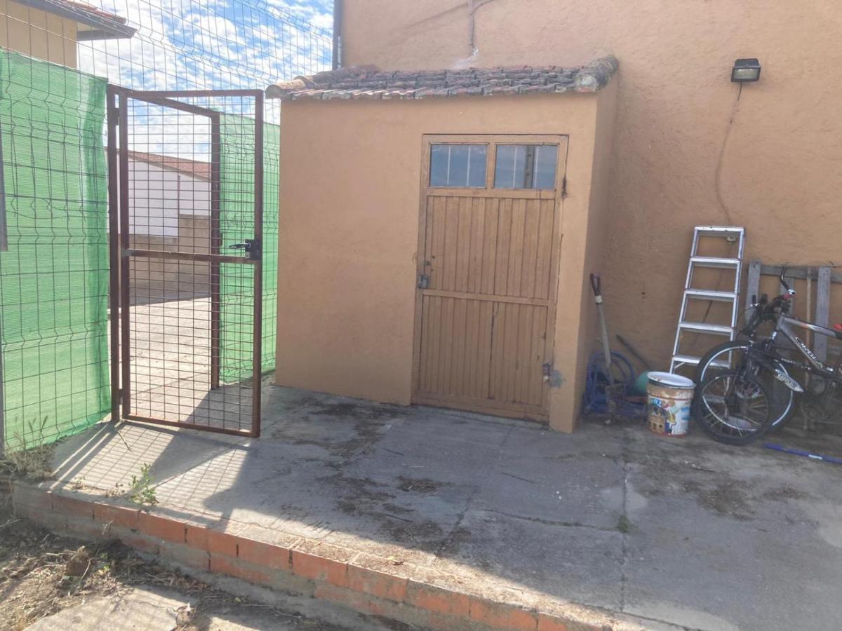 Casa Rural Neira Almenara de Tormes ภายนอก รูปภาพ