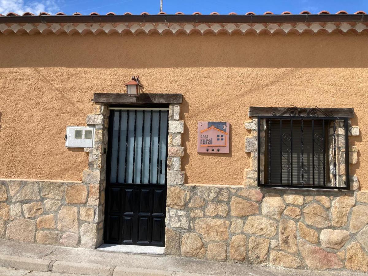 Casa Rural Neira Almenara de Tormes ภายนอก รูปภาพ