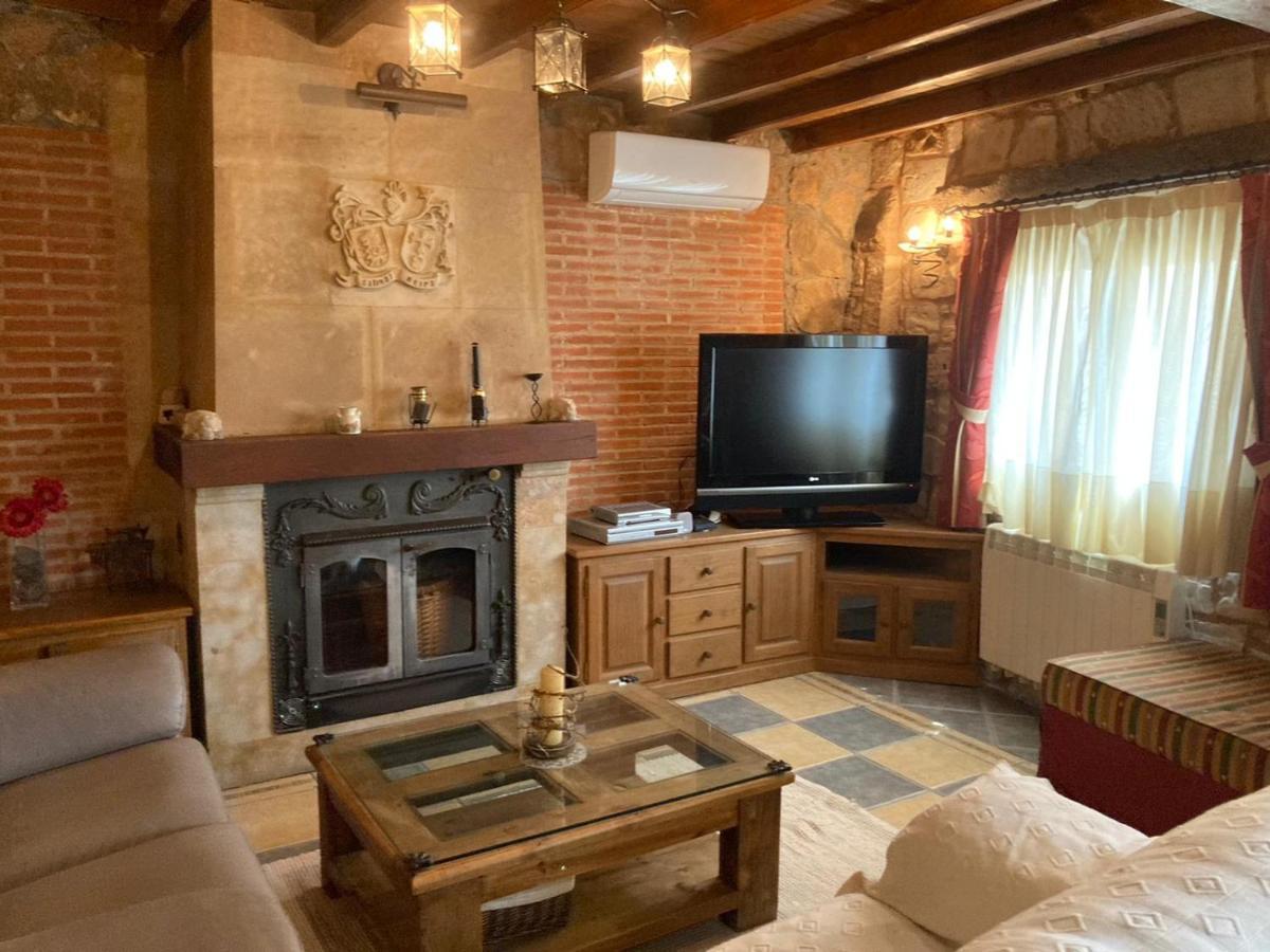 Casa Rural Neira Almenara de Tormes ภายนอก รูปภาพ